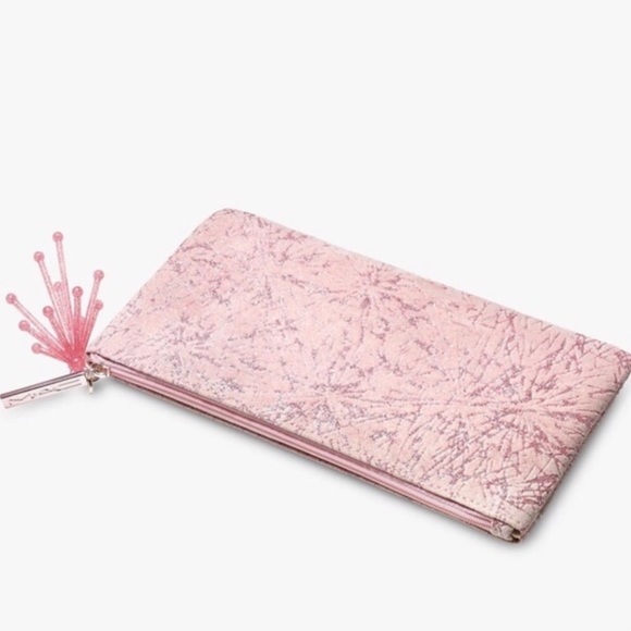 MAC Cosmetic Bag - Picture 1 of 9